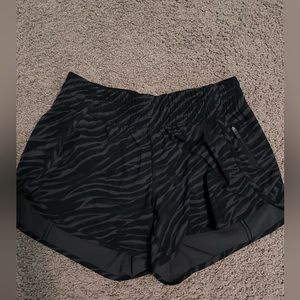 Tracker short 4” inseam